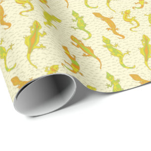 Rock Climbing Geckos on yellow - seamless pattern. Wrapping Paper