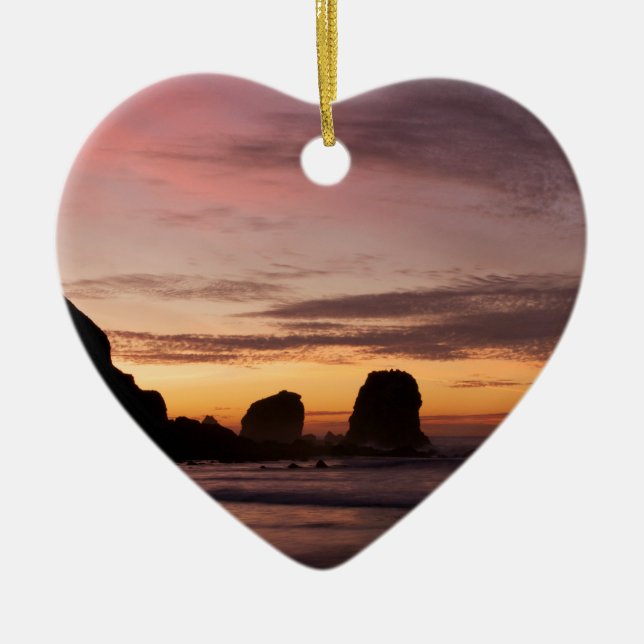 Rockaway Beach Pacifica, Ca Ceramic Tree Decoration (Front)