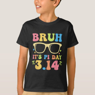 Rockin To Different Tune Guitar Autism Awareness M T-Shirt