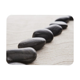 Rocks on sand magnet