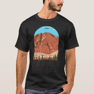 Rocky Mountain National Park Longs Peak Vintage  T-Shirt