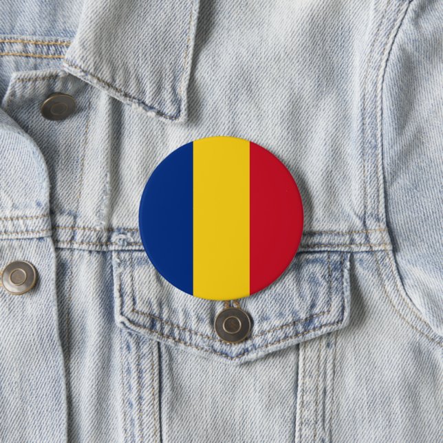Romania flag 7.5 cm round badge (In Situ)
