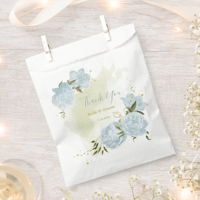 romantic blue flowers greenery wedding favour bags (Clipped)