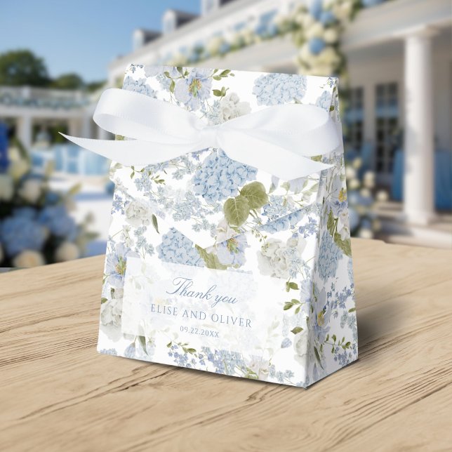 Romantic Blue White Floral Allover Pattern Favour Box (Creator Uploaded)
