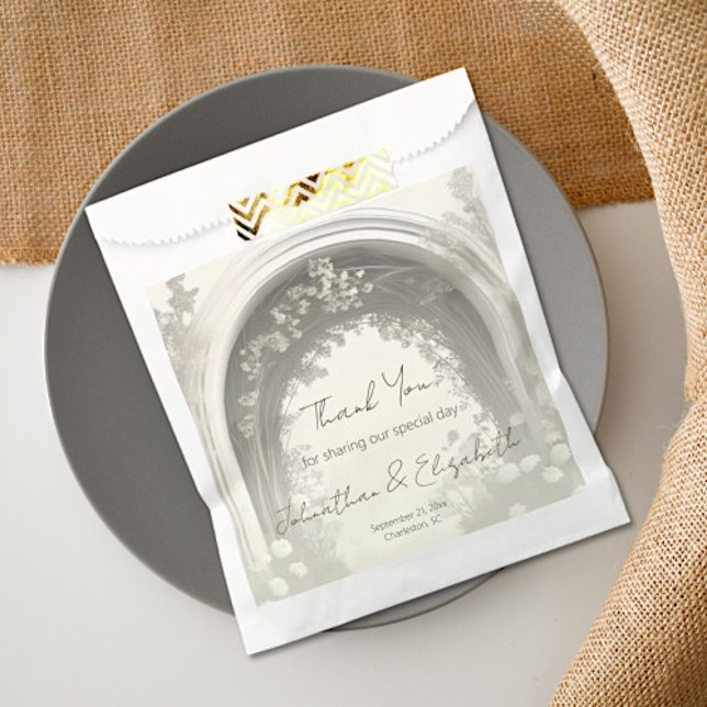 Romantic Boho Botanical Arch Wedding Favour Bags (Romantic Boho Botanical Arch Wedding Favor Bag)