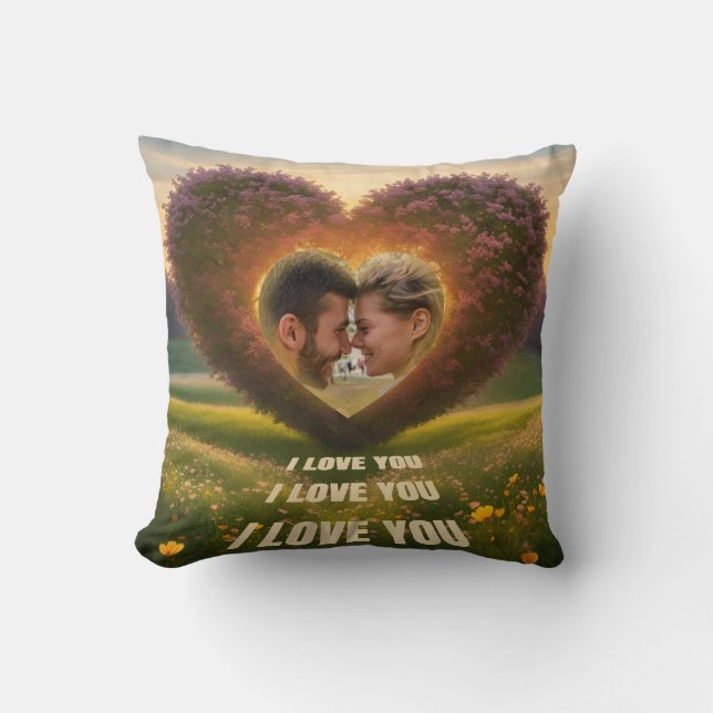 Romantic individual image, heart in nature cushion (Front)