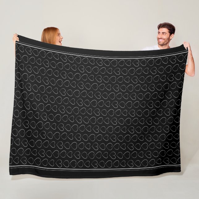 ROMANTIC LOVE HEART BLACK FLEECE BLANKET (In Situ)
