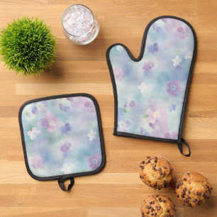 Romantic Pretty Lavender White Flowers Oven Mitt & Pot Holder Set