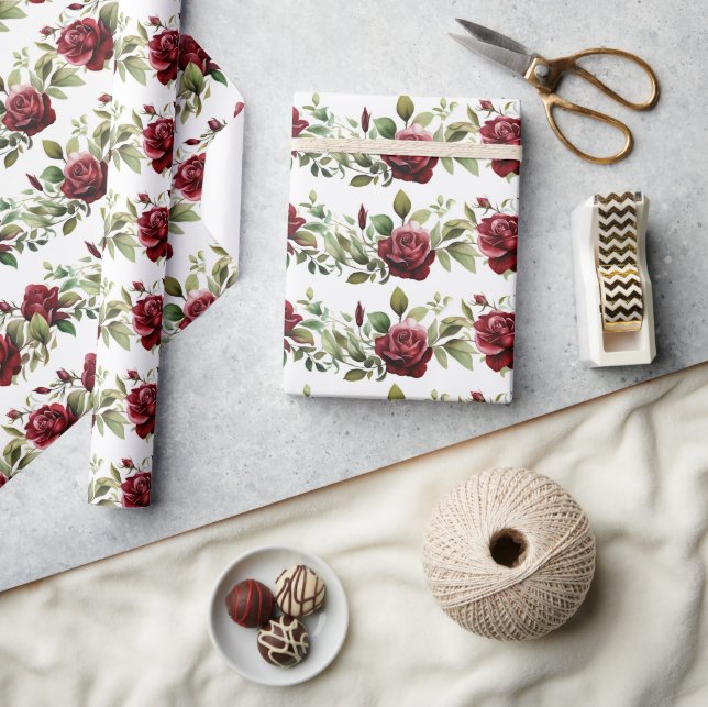 Romantic Red Roses Wrapping Paper (Crafts)