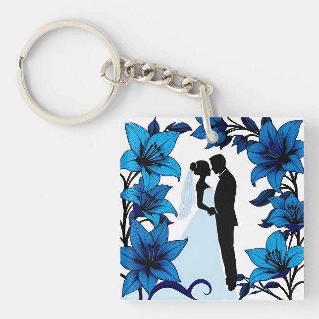 Romantic Silhouette of a Couple Key Ring (Front)