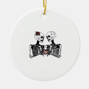 Romantic Skeleton Couple – Gothic With Heart Hands Ceramic Tree Decoration