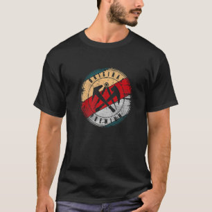 Roofer Carpenter Guild Sign Profession Craftsman R T-Shirt