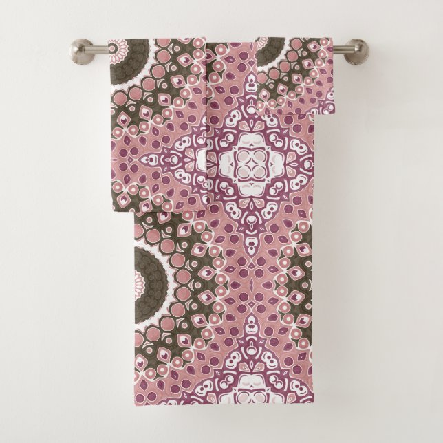 Rose and Mocha Mandala Pattern Floral Geometry Bath Towel Set (Insitu)