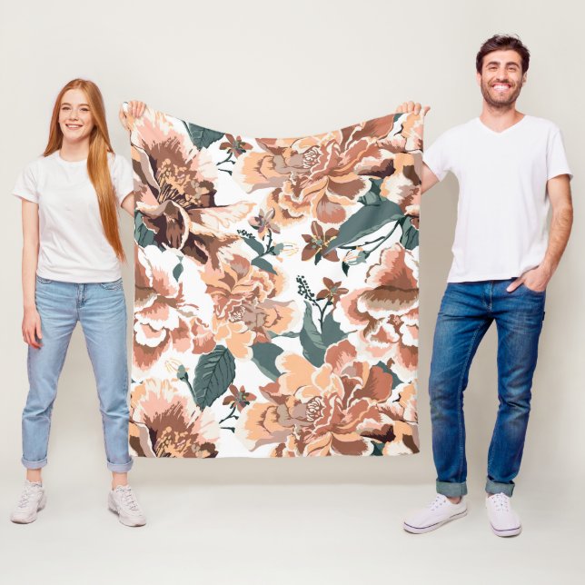 Rose Floral Pattern Elegant Design Fleece Blanket (In Situ)