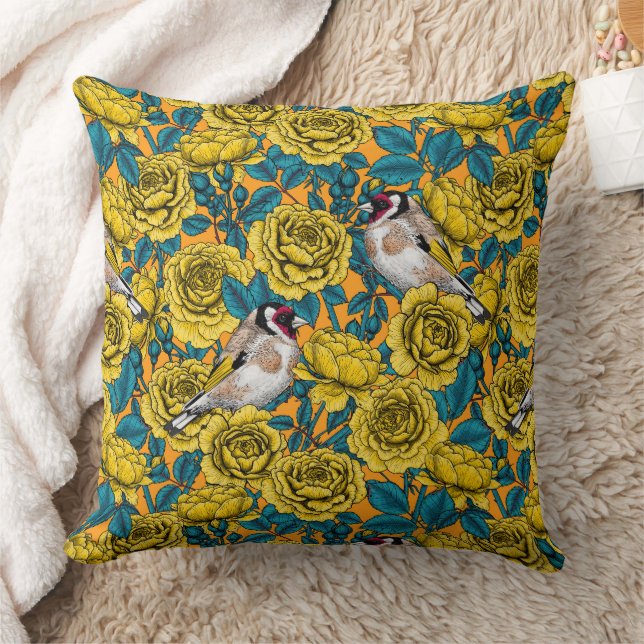 Rose flowers and goldfinch birds cushion (Blanket)