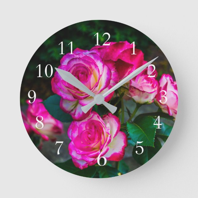 Rose Garden  Round Clock (Front)