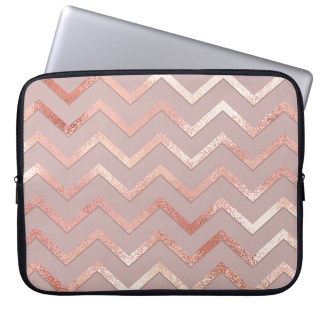 Rose gold: elegant vintage pattern. laptop sleeve (Front)