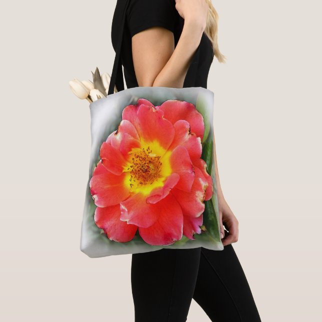 Rose in autumn tote bag (Close Up)
