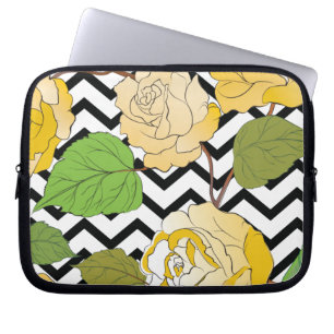 Roses 12 laptop sleeve