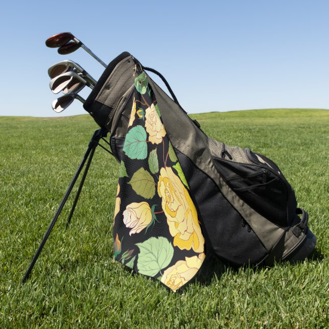 Roses 8 golf towel (Green)