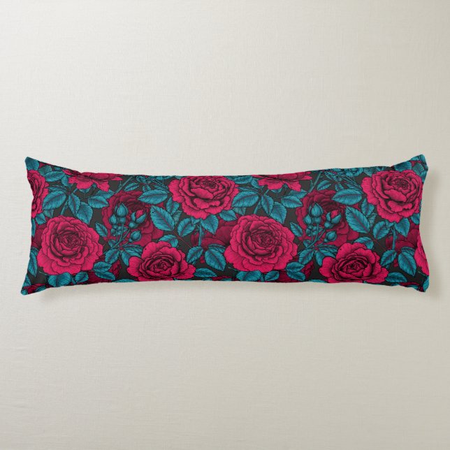 Roses in red and blue body cushion (Front)