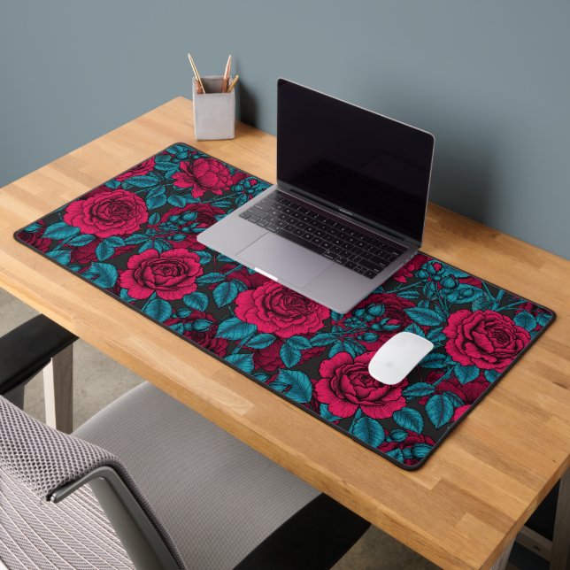 Roses in red and blue desk mat (Office 2)