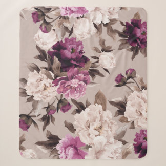 Roses Light Background: Vintage Watercolor Sherpa Blanket