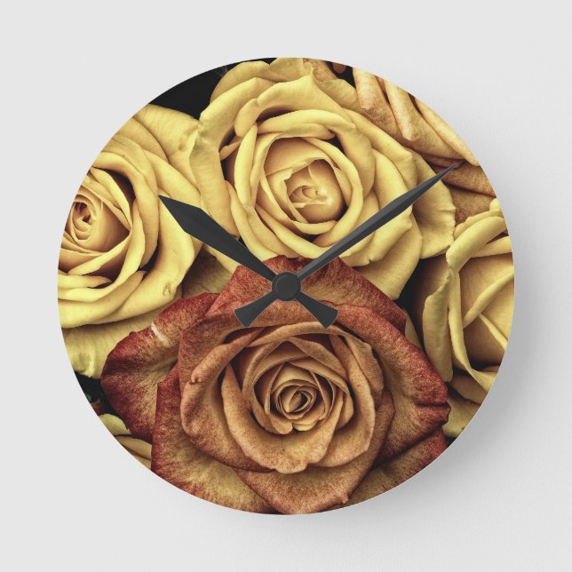 Roses yellow and red round clock (Front)