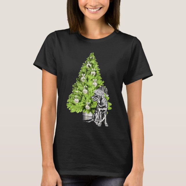 Rottweiler Christmas Scene With Christmas Tree And T-Shirt (Front)