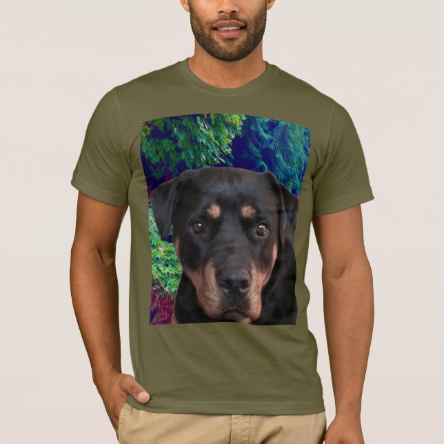 Rottweiler, Confident Guardian T-Shirt (Front)