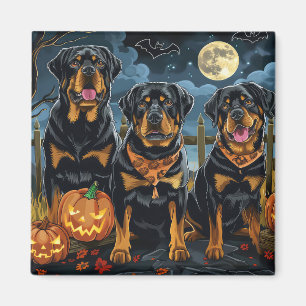 Rottweiler Halloween Spooky Magnet