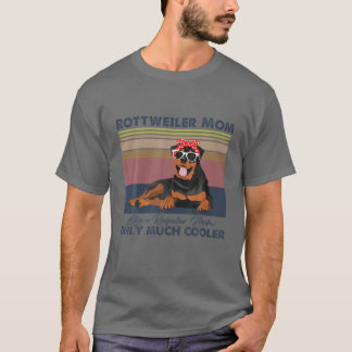 Rottweiler Mum Bandanna Match Vintage Mother's Day T-Shirt