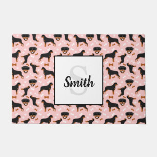 Rottweilers Rotties Dog l Monogram Last Name Doormat