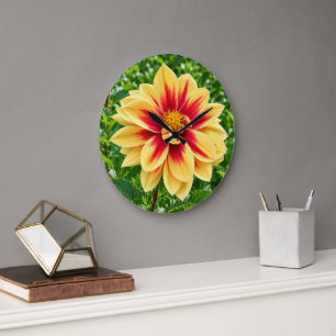 Round Clock with Yellow Dahlia Flower