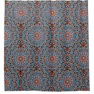 Round geometry shower curtain