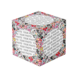 Round in Square Frame flower power 2 + your photo