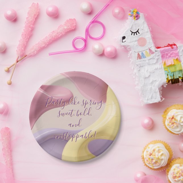 Round paper plate in stylish graphic (Party)