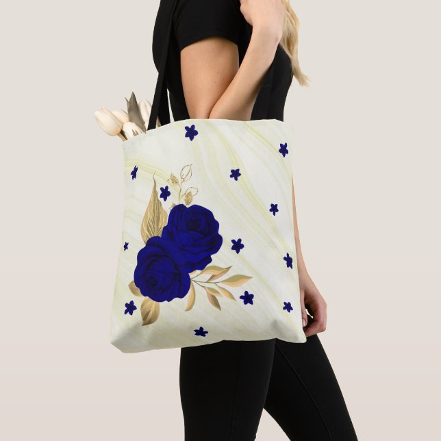 Royal blue flowers gold leaves marble tote bag (Close Up)