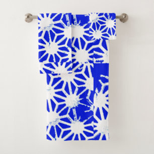 Royal blue geometric pattern bath towel set