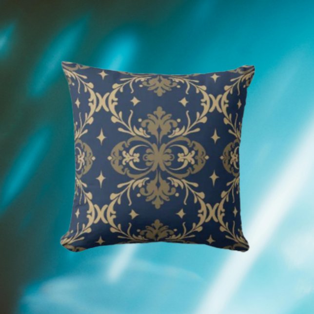 Royal Majesty Cushion (Creator Uploaded)