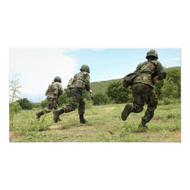 Royal Thai Marines rush forward to secure the s Photo Print (Front)