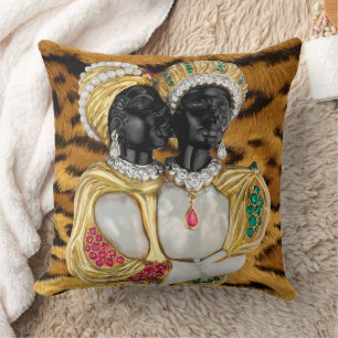 Royalty Cushion