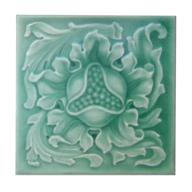 RT066 Faux-Relief Antique Reproduction Tile (Front)