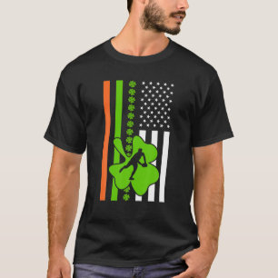 Rugby St Patricks Day American Irish Flag Shamrock T-Shirt