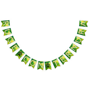 Ruge with Tenure, Baby Shower Safari Selva Backgro Bunting