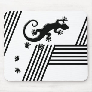 Running Gecko - black & white stripes abstract2 Mouse Pad