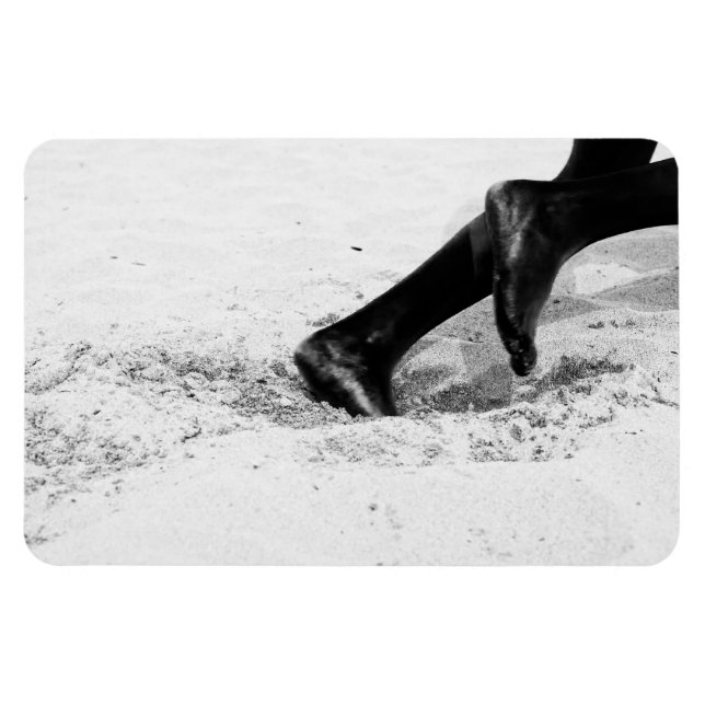 running out of sand magnet (Horizontal)