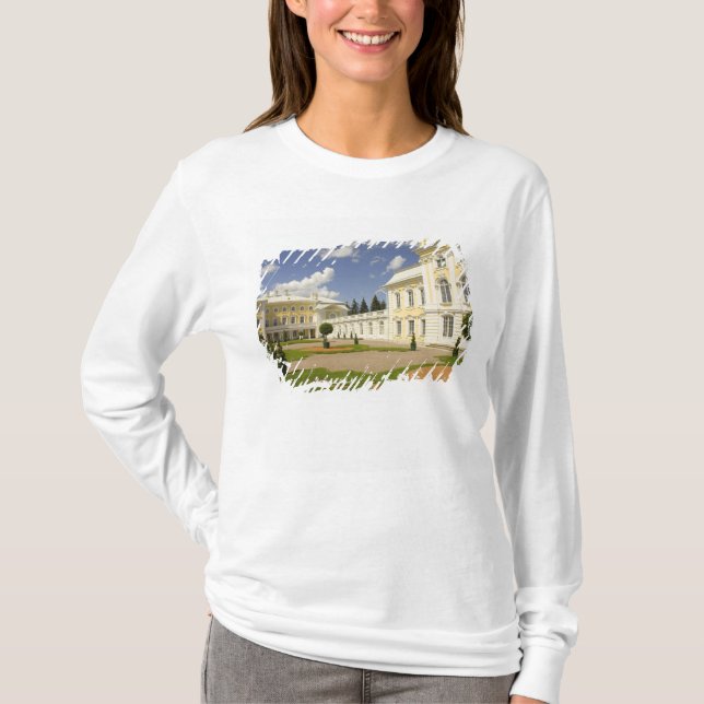 Russia. Petrodvorets. Peterhof Palace. Peter the 3 T-Shirt (Front)