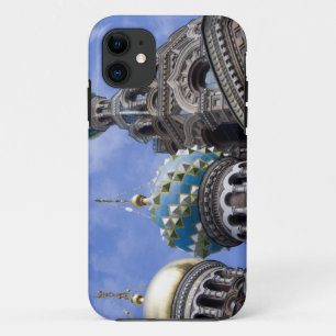 Russia, St. Petersburg, Nevsky Prospekt, The 2 iPhone 11 Case