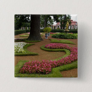 Russia, St. Petersburg, Peterhof Palace aka 15 Cm Square Badge